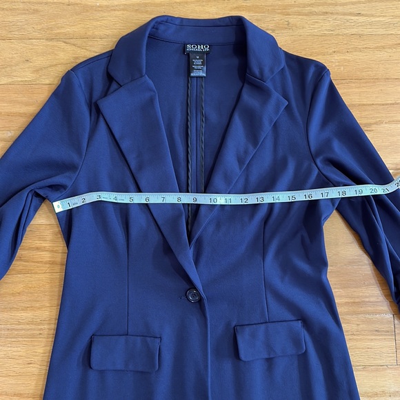 SOHO Apparel Ltd. Navy Blue Blazer - Picture 6 of 7